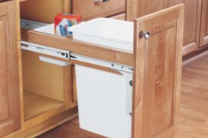 Шкаф для кухни с выдвижными ящиками