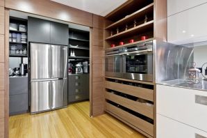 Кухня со скрытыми шкафами