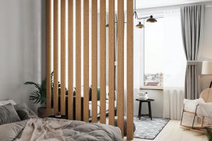 Дизайн комнаты с рейками на стене