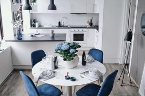 Кухонные стулья в скандинавском стиле