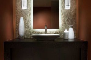 Свет над зеркалом в ванной