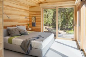 Красивые спальни в деревянном доме