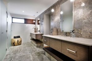 Каменный шпон в ванной комнате