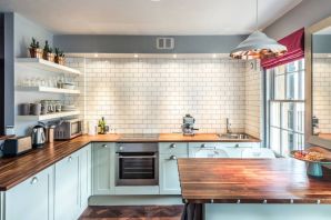 Кухня без верхних навесных шкафов дизайн