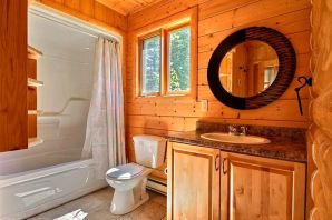 Обустройство ванной в деревянном доме