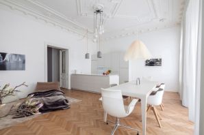 Дизайн интерьера квартиры с высокими потолками