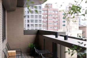 Дизайн балкона снаружи