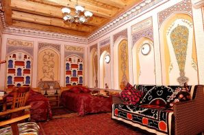 Комната в узбекском стиле