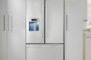 Холодильник двухстворчатый бош
