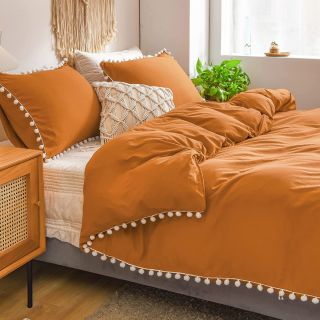 Оранжевая кровать