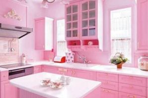 Розовая кухня в интерьере