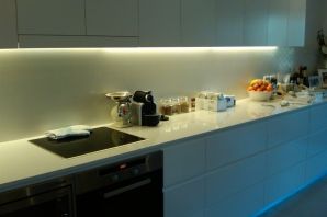 Светодиодная лента для кухни рабочей зоны