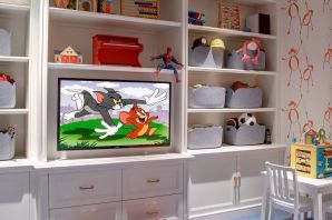 Детская комната с телевизором