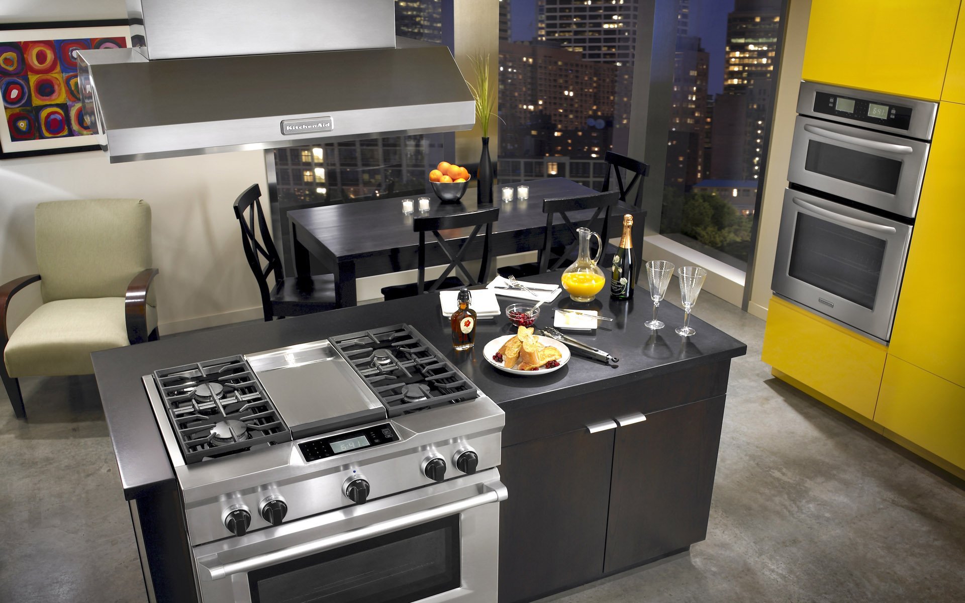 Цветные газовые плиты в интерьере кухни: 20 фото черных, коричневых, бежевых, красных, белых, серебристых, желтых и других плит