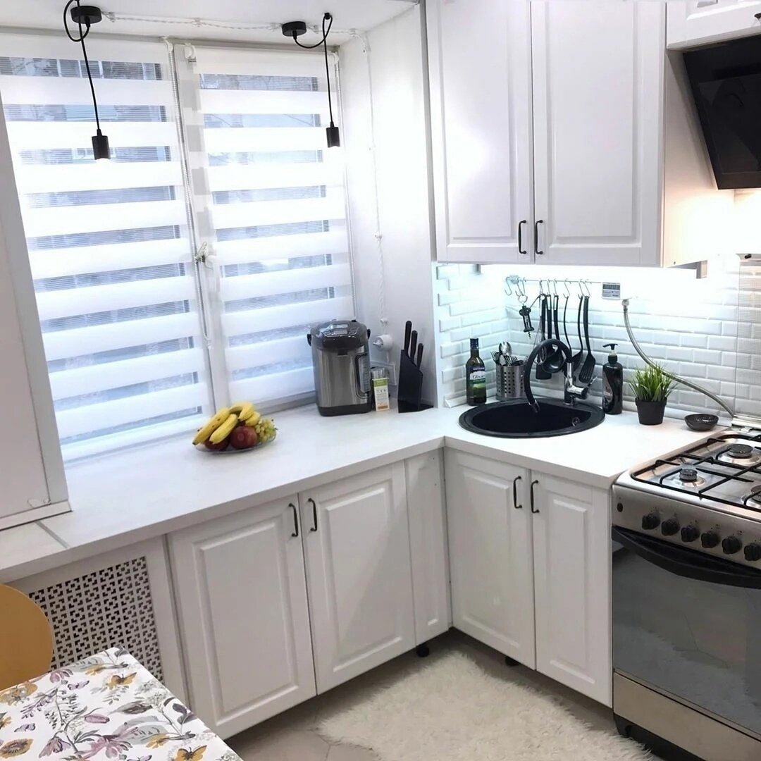 Мойка у окна в хрущевке