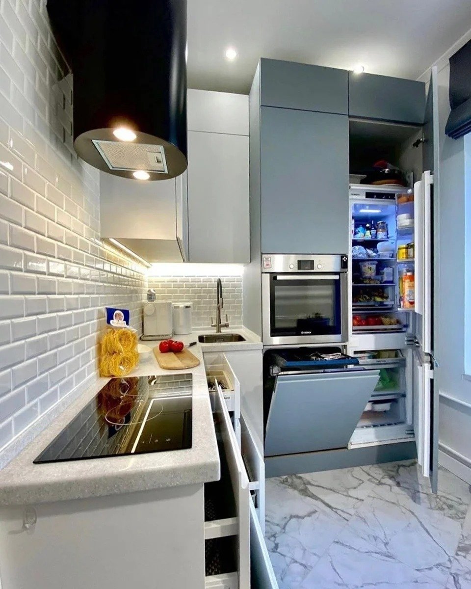 Как расставить мебель на кухне 7 кв м фото с холодильником