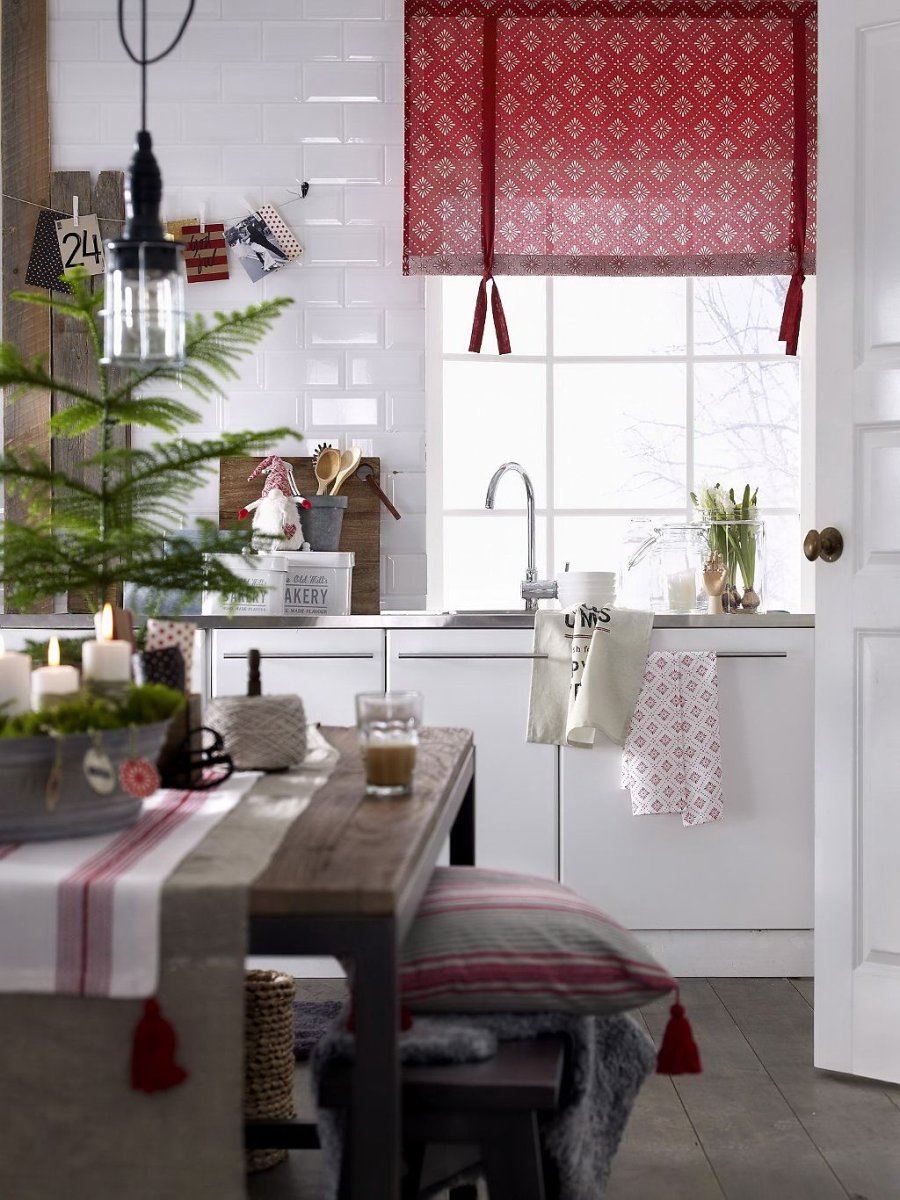 Занавески на кухню в скандинавском стиле