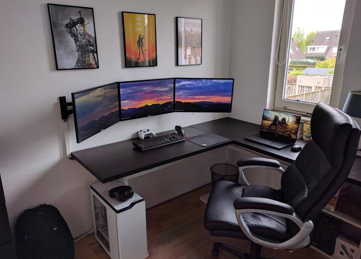 Игровая комната геймера