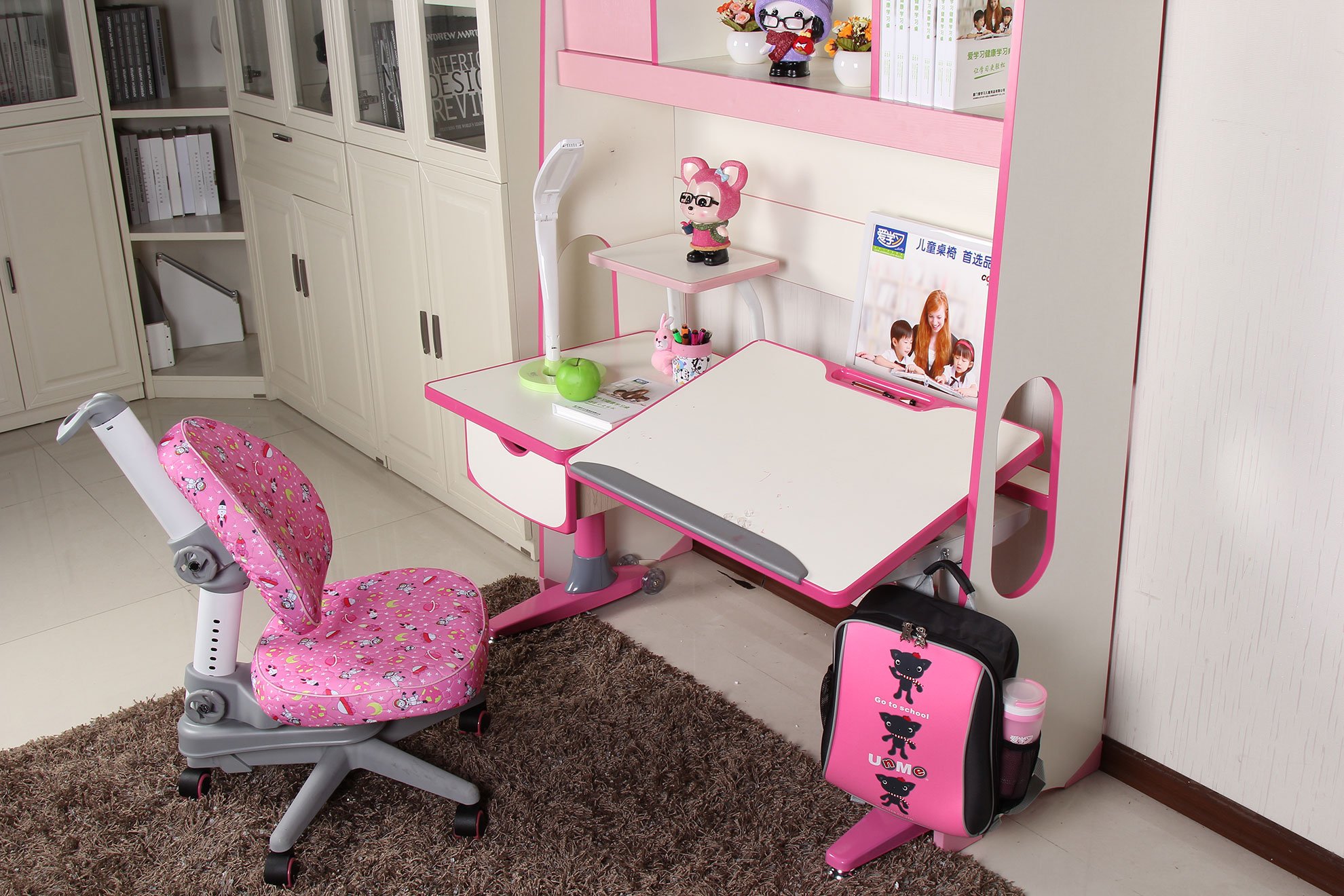 розовый стол для девочки