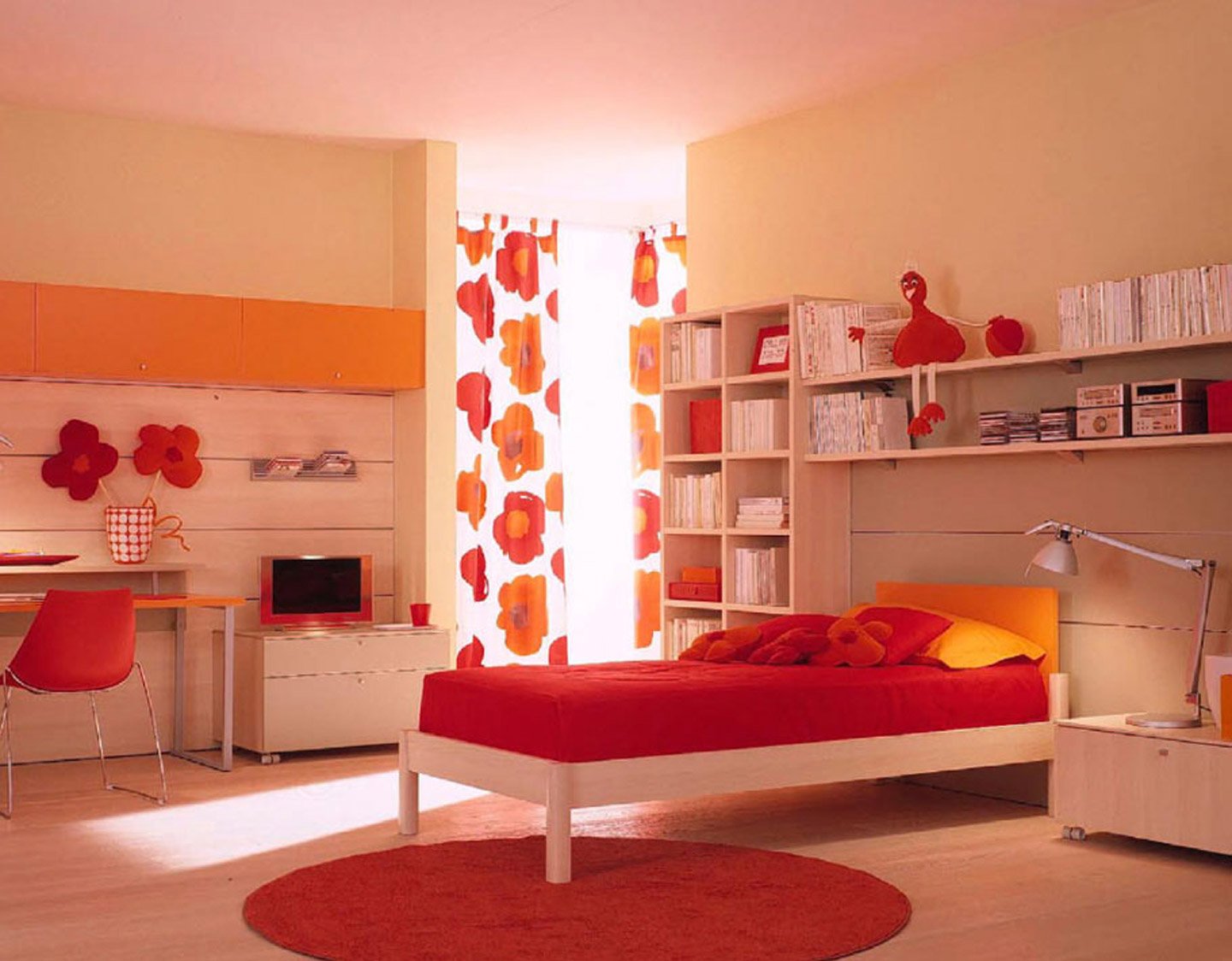 оранжевая мебель для детской