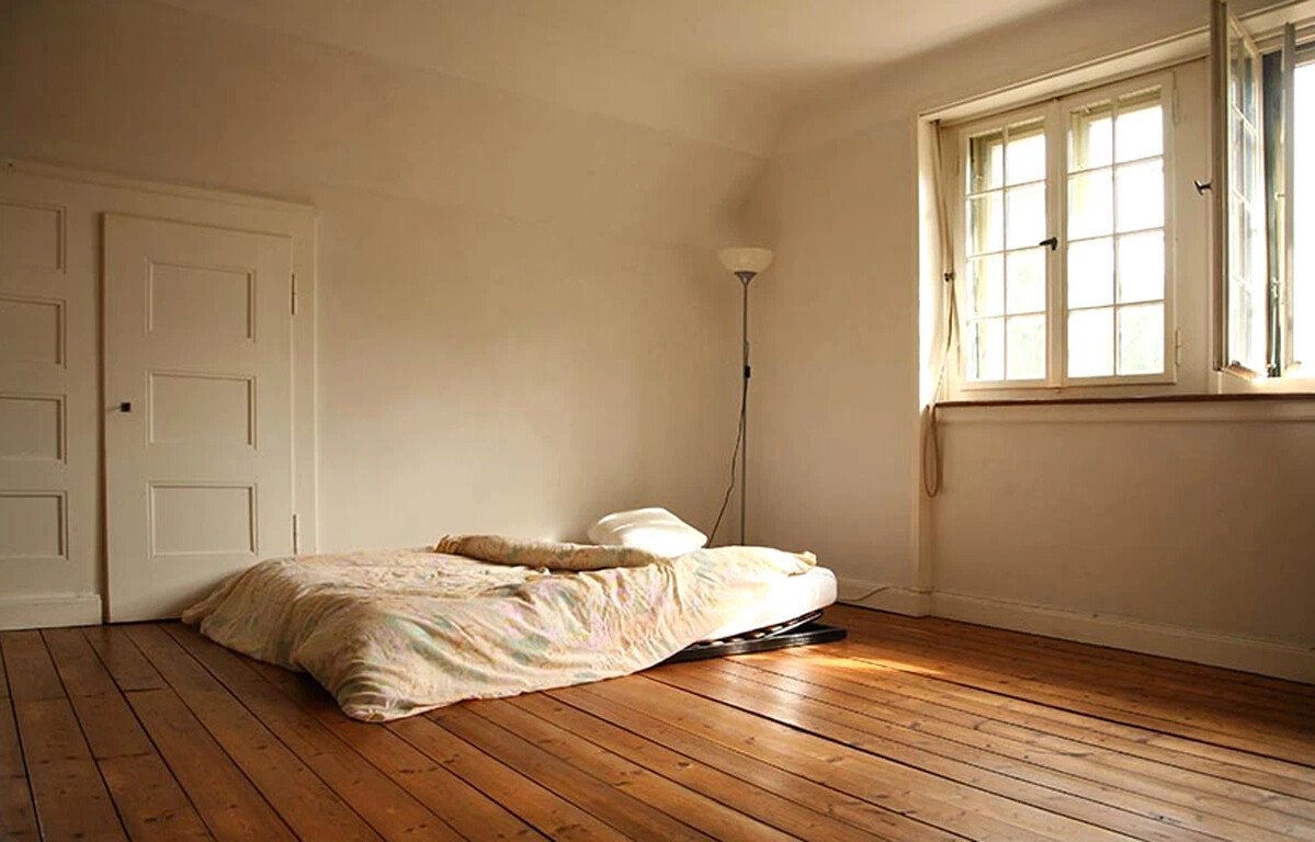 Комната без кровати