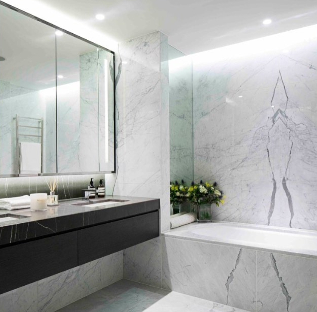 Глянец мрамор ванна с подсветкой