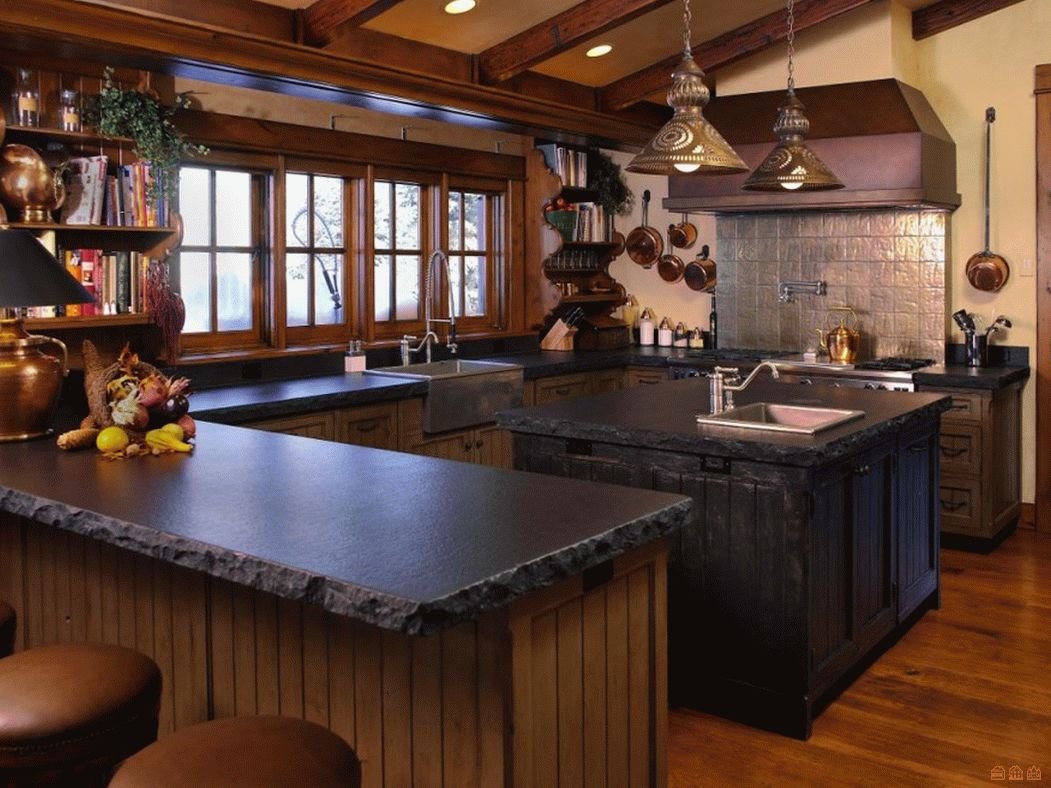 Кухня в стиле Шале с барной стойкой