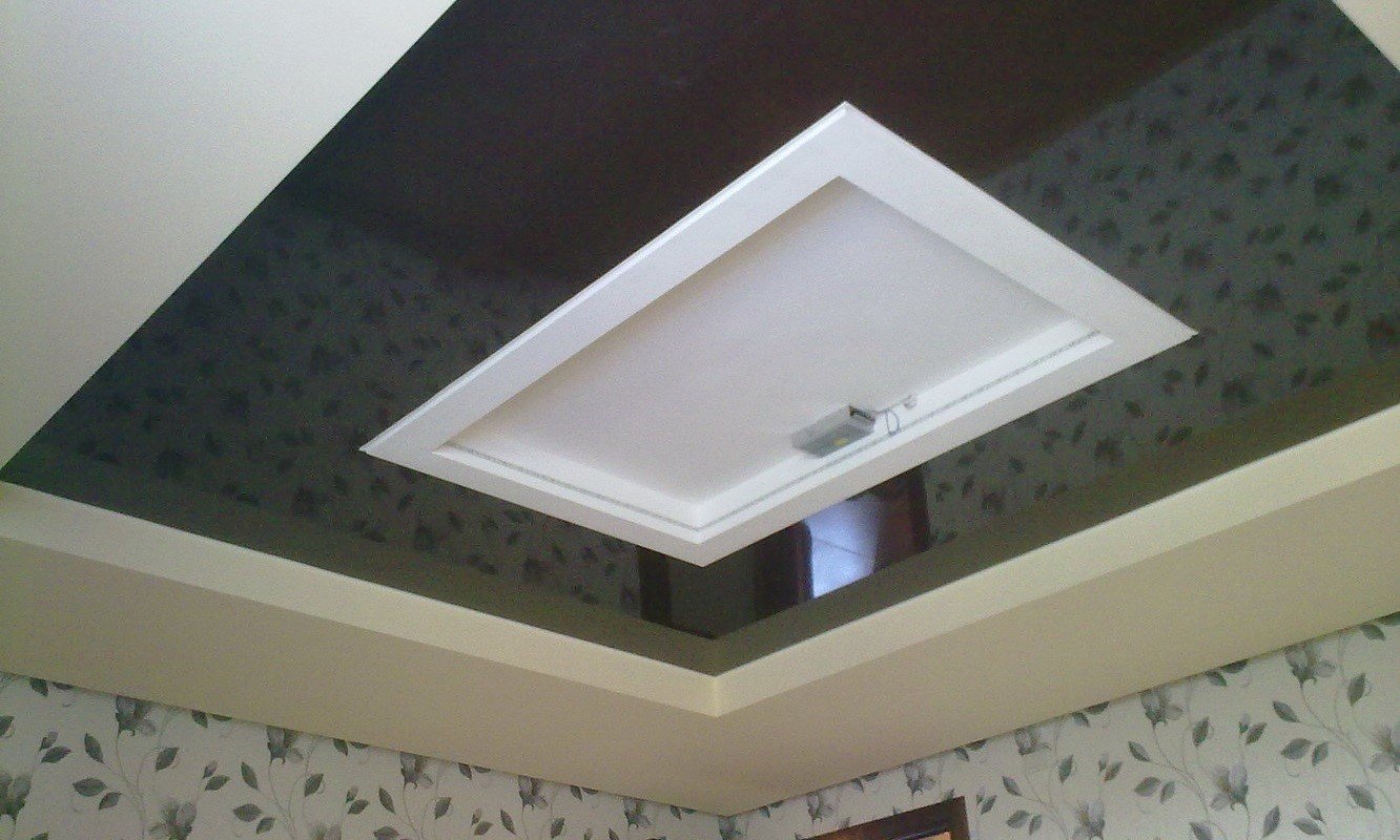Потолок натяжной с люком на чердак фото