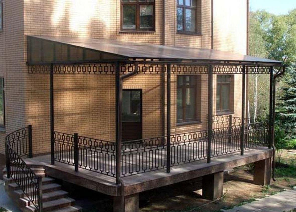 Стеклянная беседка