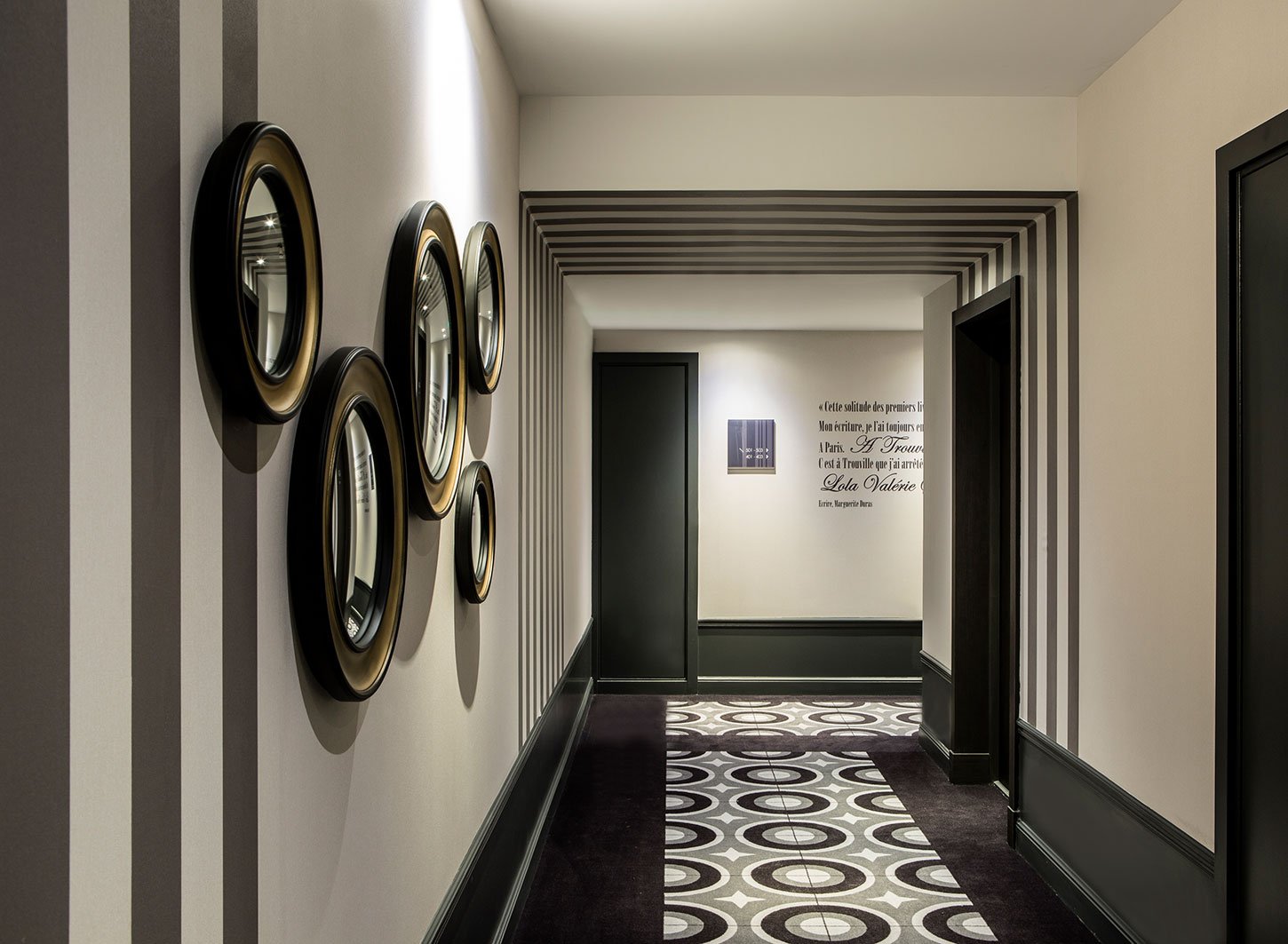 Дизайн интерьера холл гостиницы