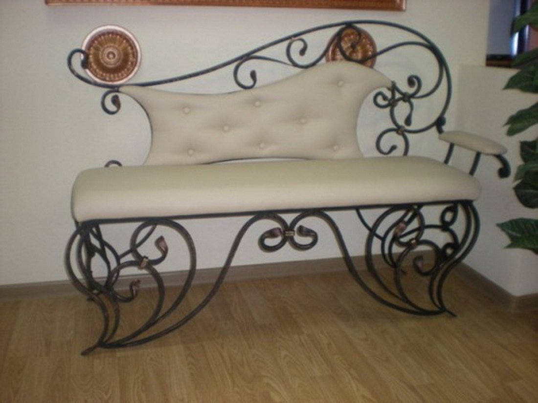 Кованый диванчик