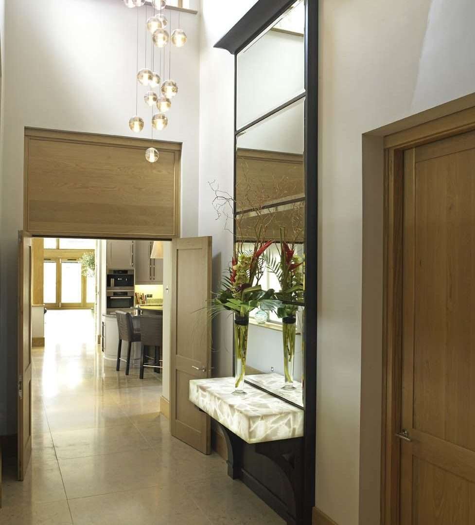 Зеркала в интерьере прихожей