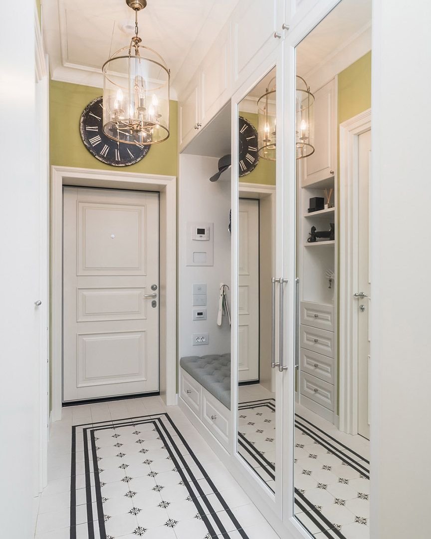 Бра для зеркала в прихожей