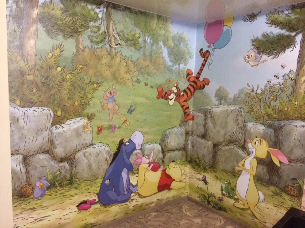 Детские обои в комнату Винни пух