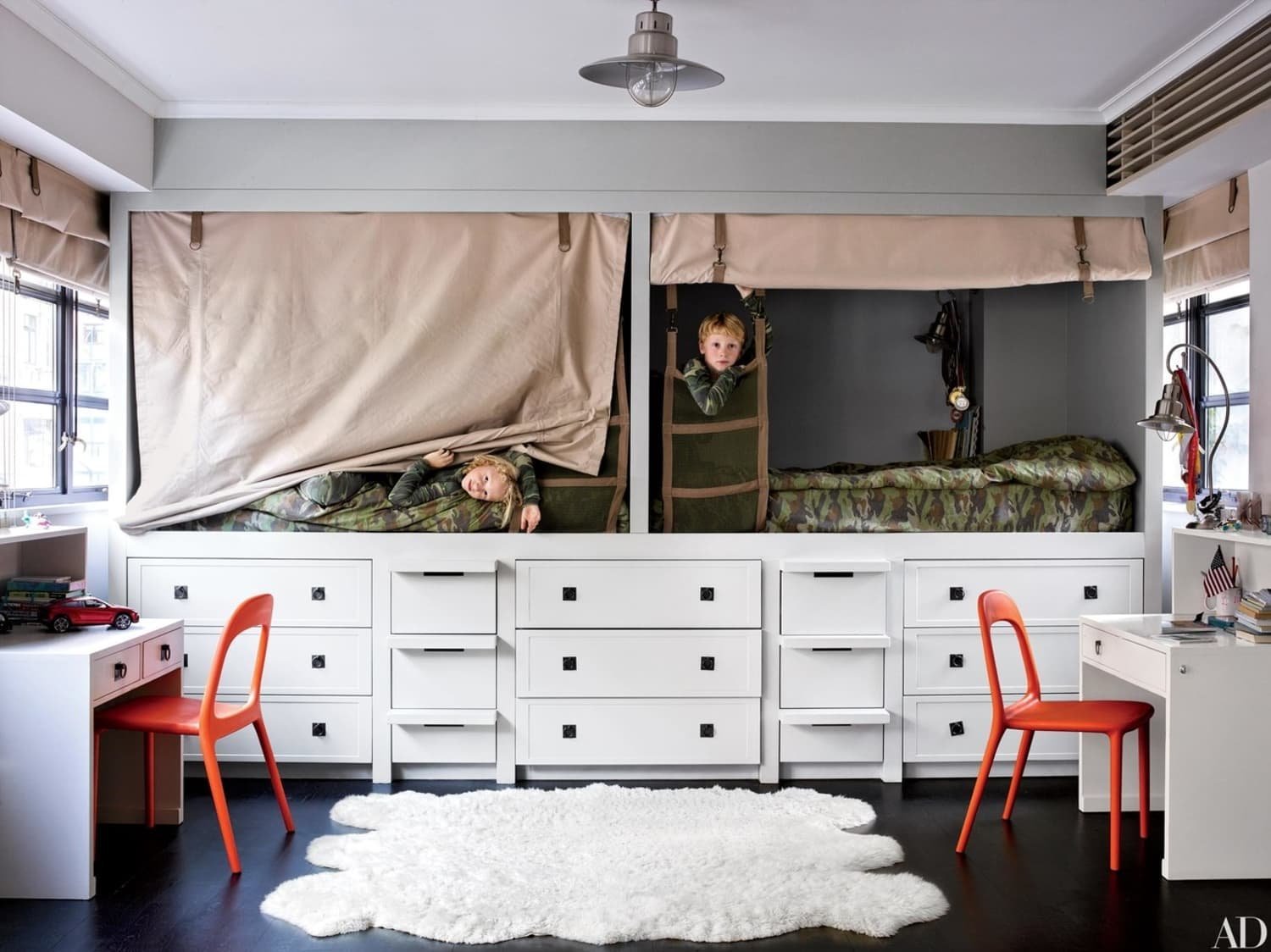 Комната в военном стиле для мальчика