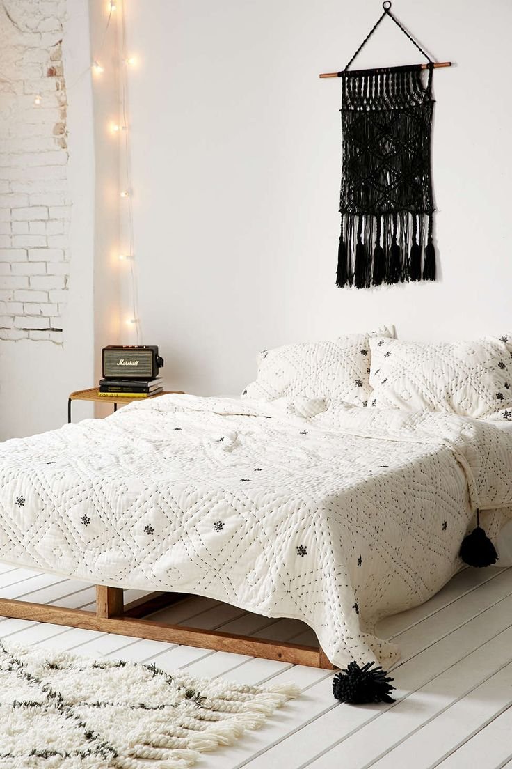 Плед на кровать в скандинавском стиле