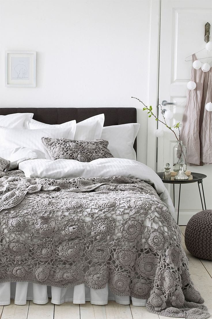 Плед на кровать в спальню