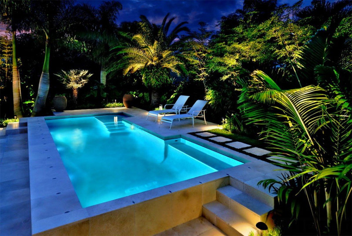Подсветка бассейна. Красивый бассейн. Бассейн в тропиках. Красивый бассейн в доме.