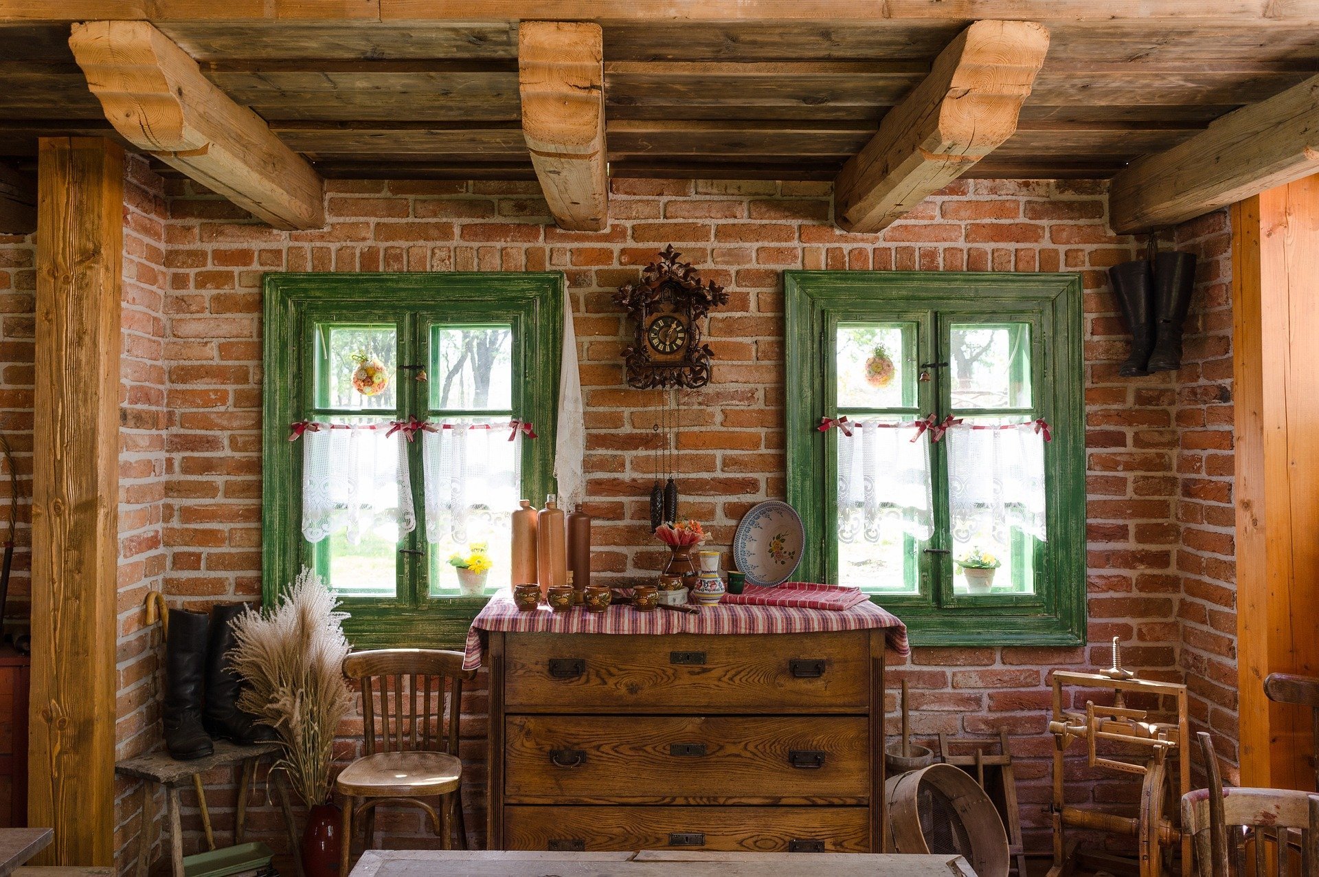 Дизайн интерьера деревянного дома в максимально естественном, природном стиле.