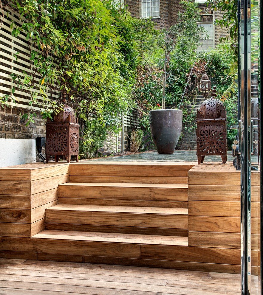 Лестница с панорамным окном