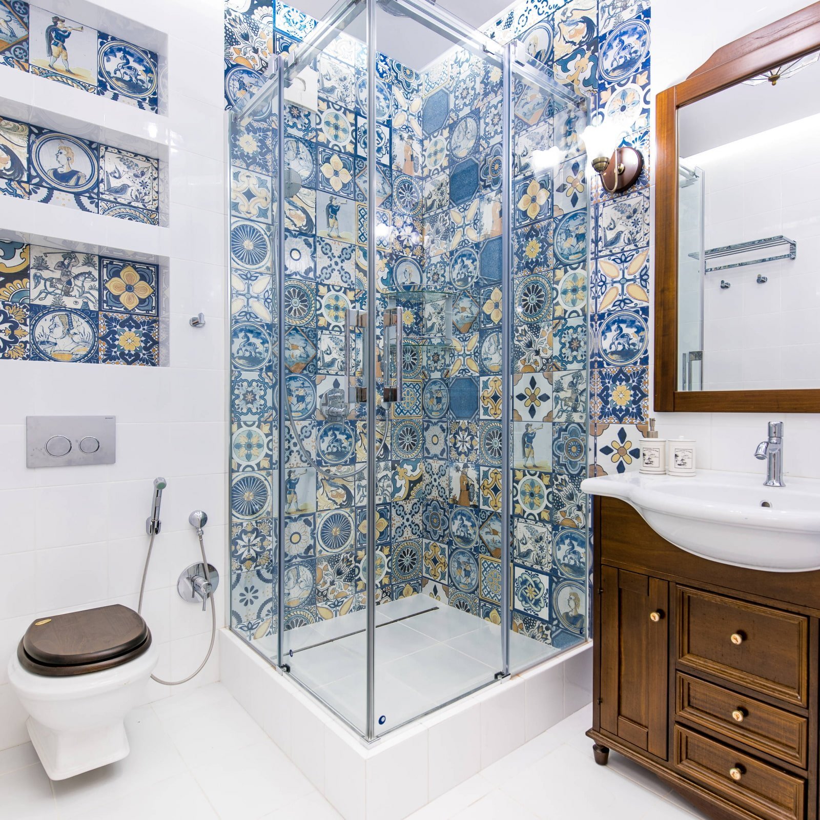 Дизайн ванной комнаты с душевым уголком