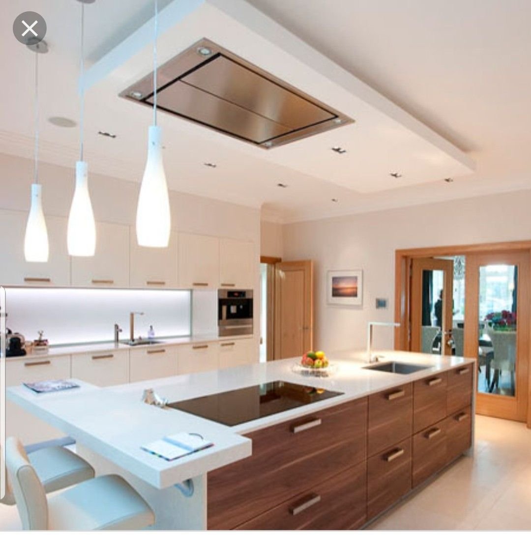Вентиляция в потолке на кухне