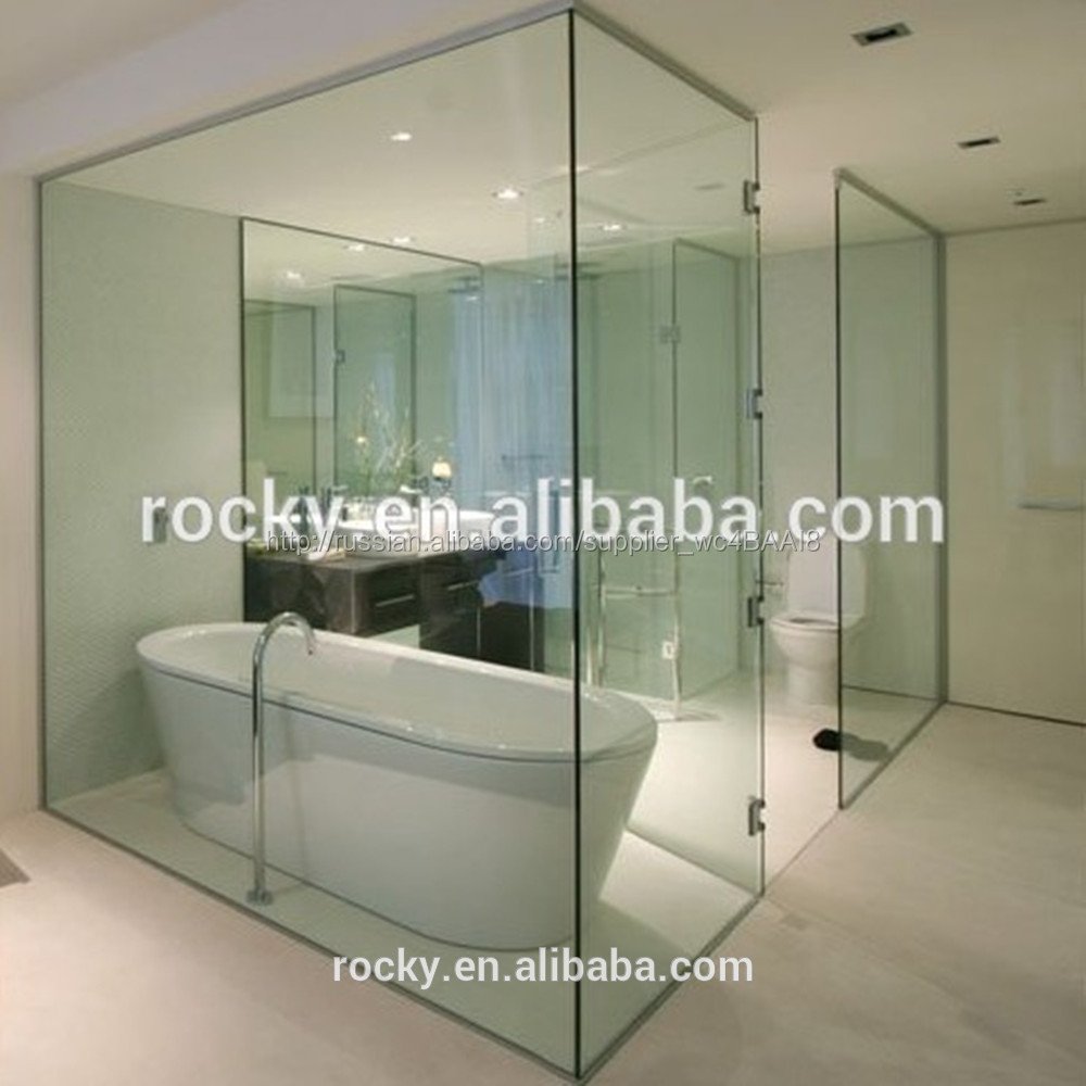 Ванная в спалтне за стекло