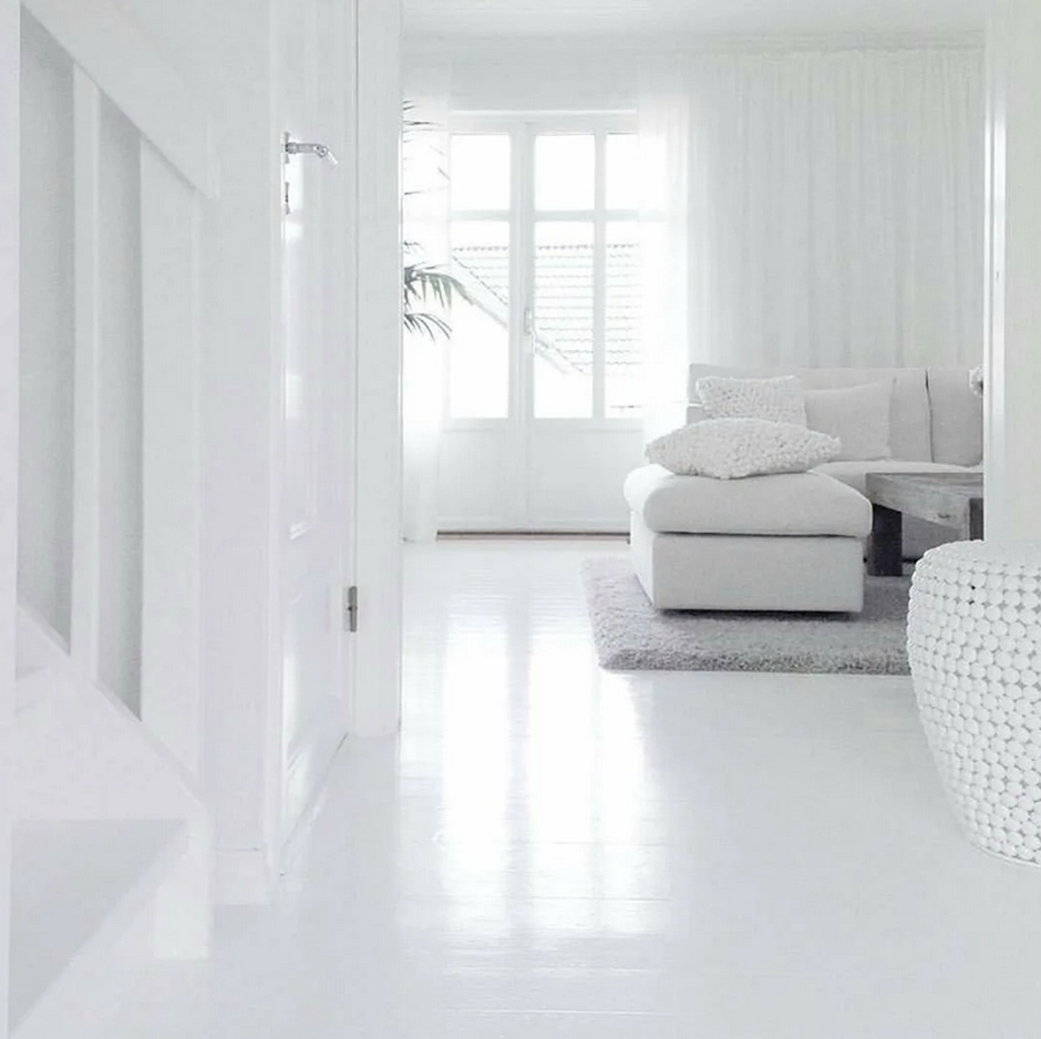 Белый интерьер