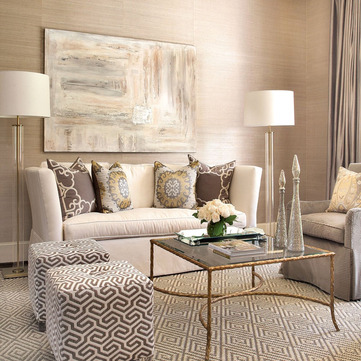 Спальня в бежевом стиле