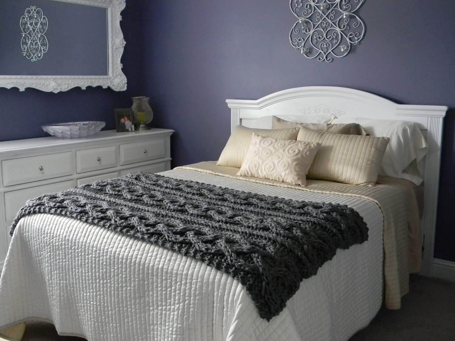 Покрывало молчания. Покрывало Luxberry Zigzag, 240 x 260 см. Красивое покрывало на кровать. Красивые пледы на кровать. Вязаный плед на кровать в спальню.