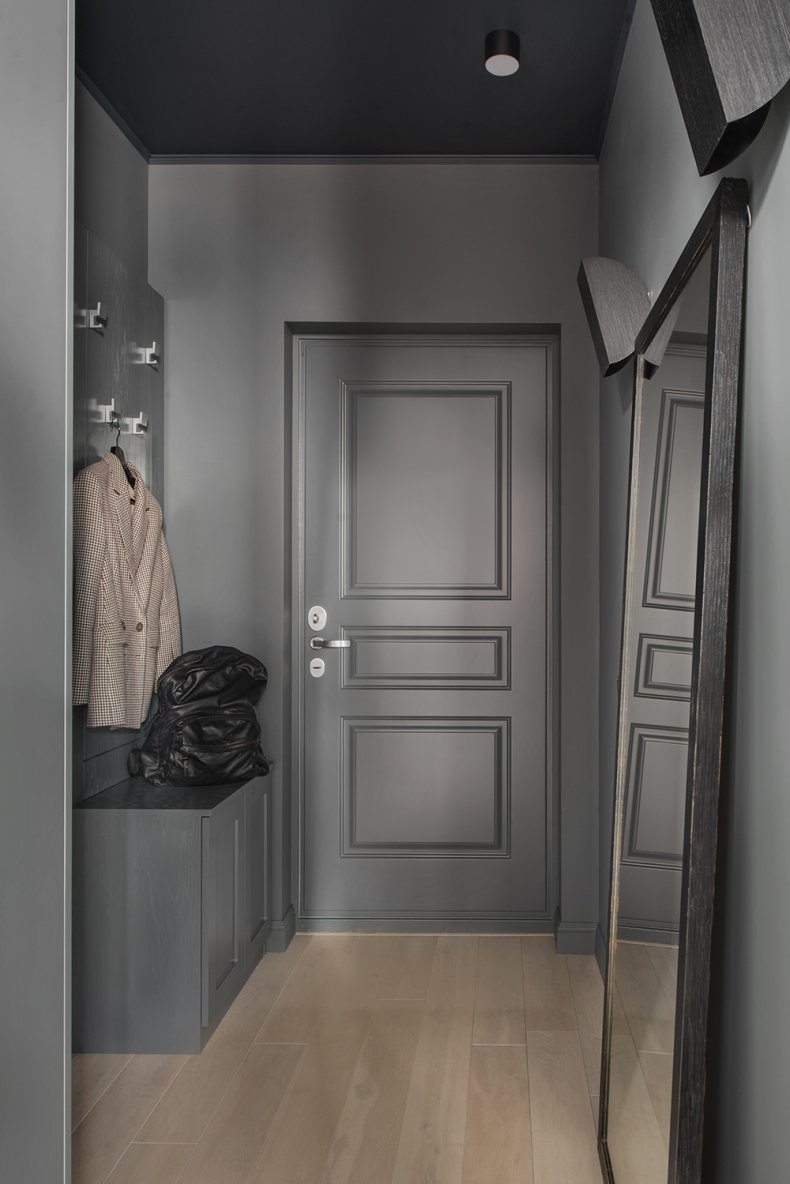 Серая прихожая