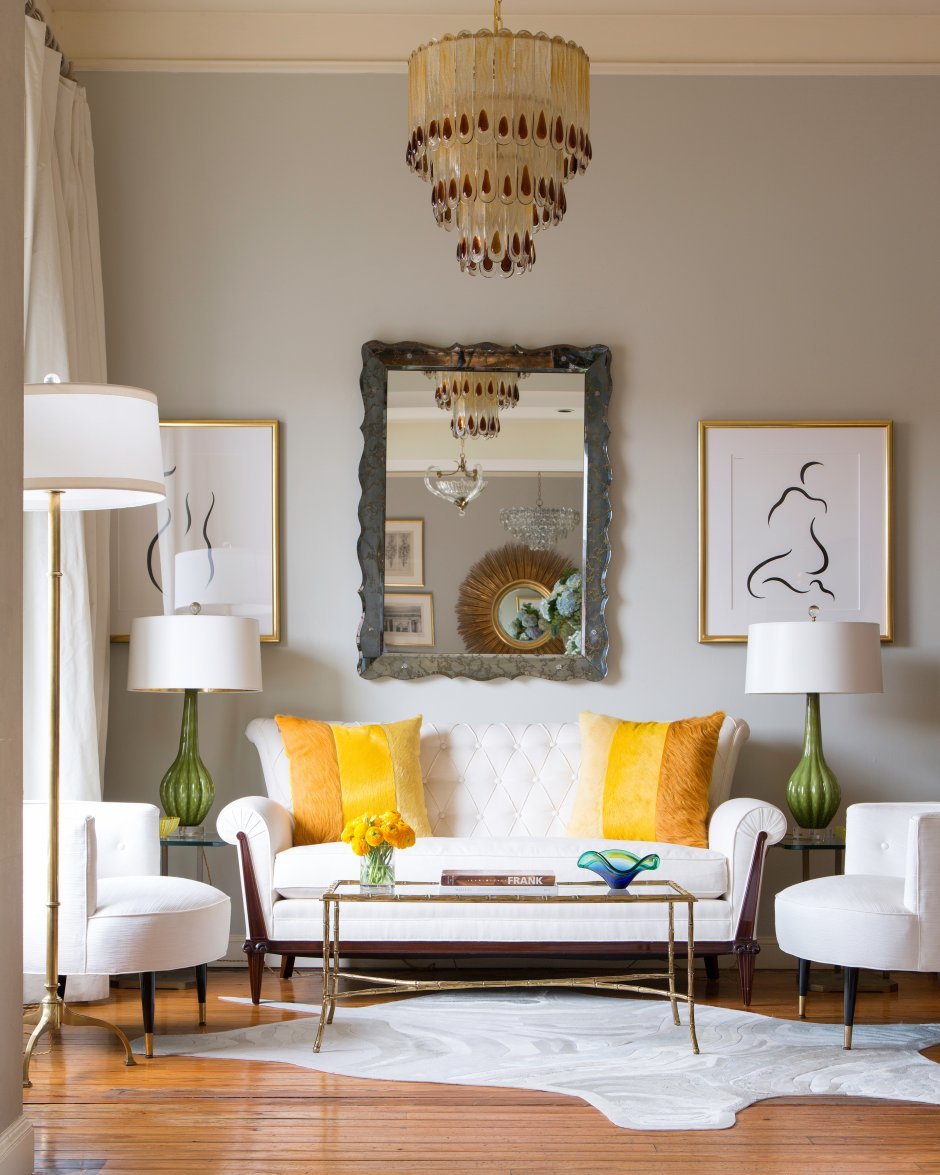 Ковер из коровьей шкуры в интерьере