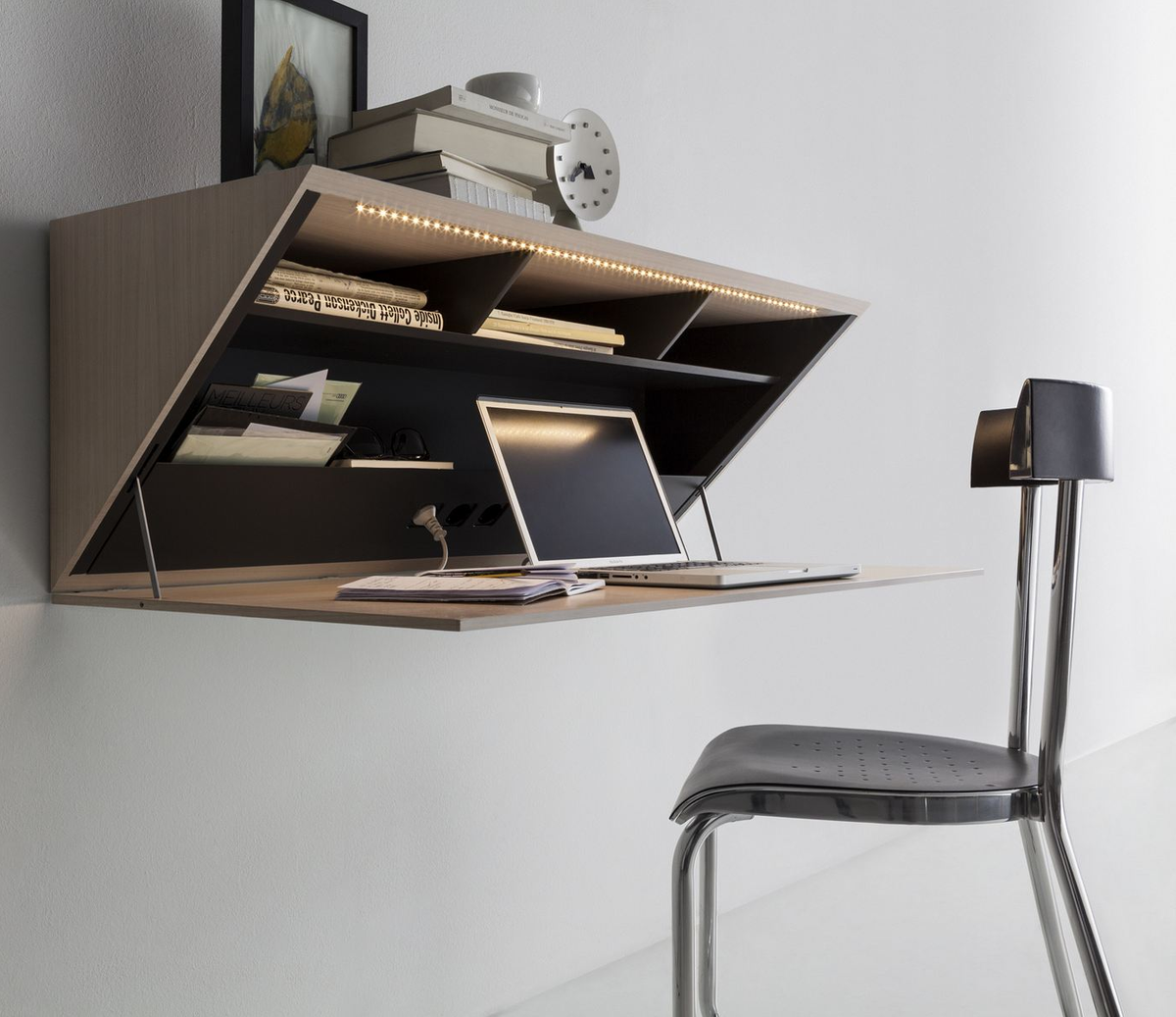 Подвесной стол в интерьере