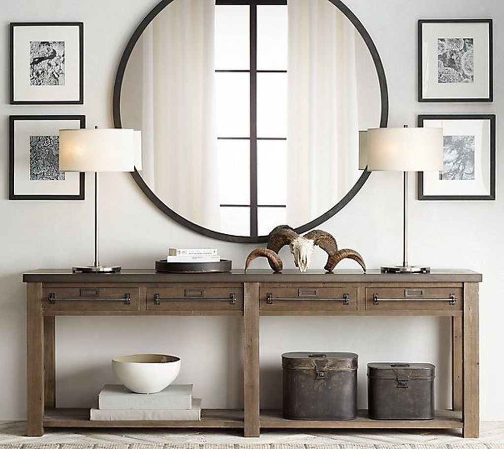 Консоль с зеркалом в прихожую